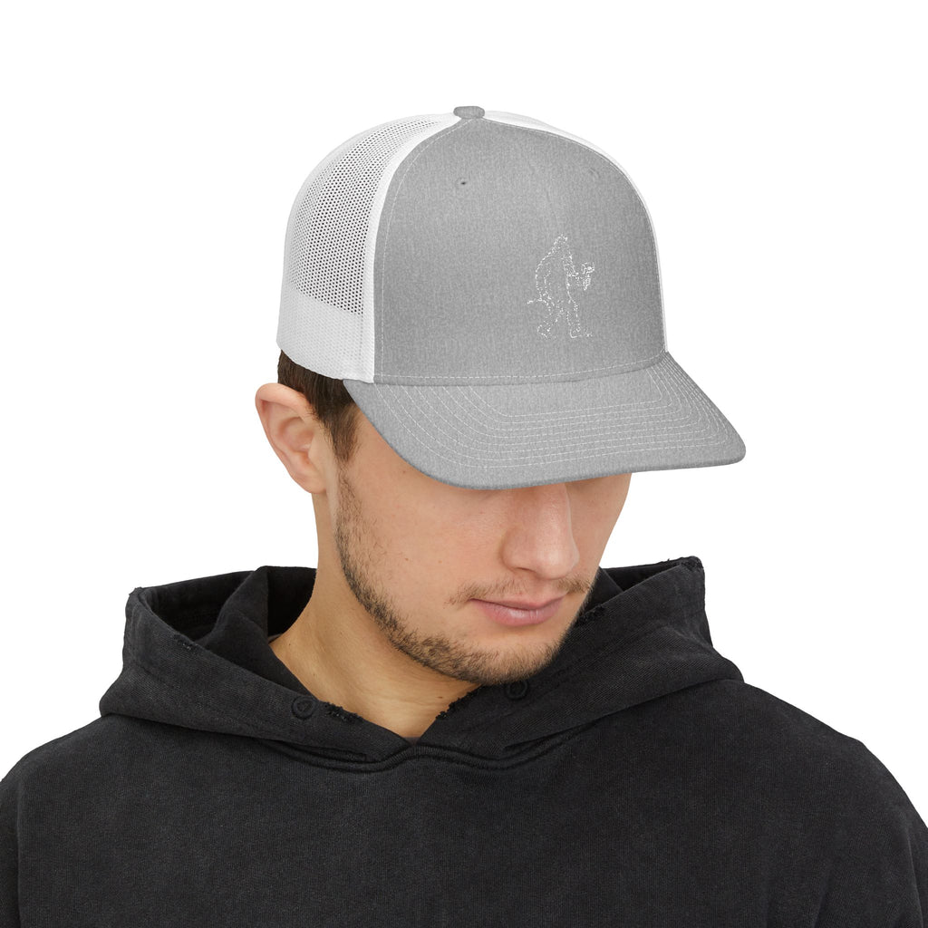 “Crafty Jack” Trucker-Cap — Gesticktes Sasquatch-Logo
