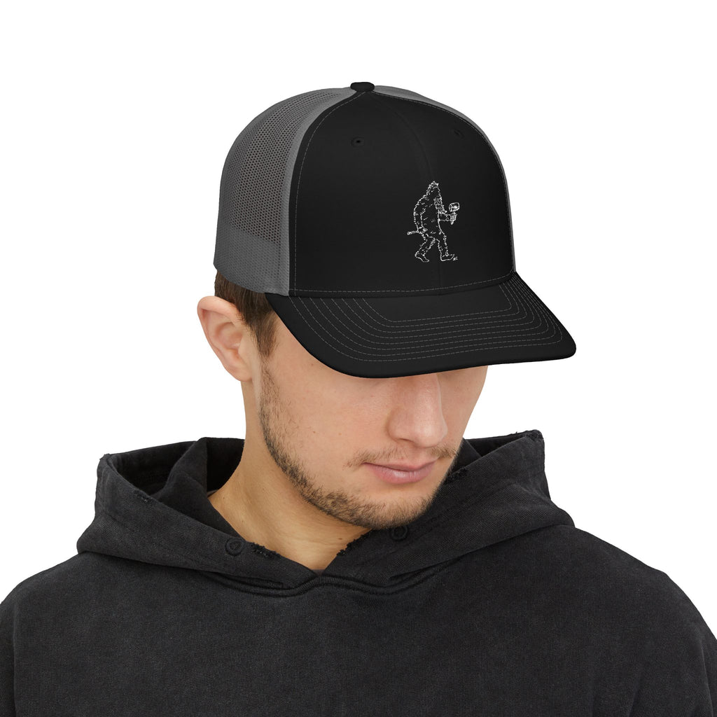 “Crafty Jack” Trucker-Cap — Gesticktes Sasquatch-Logo